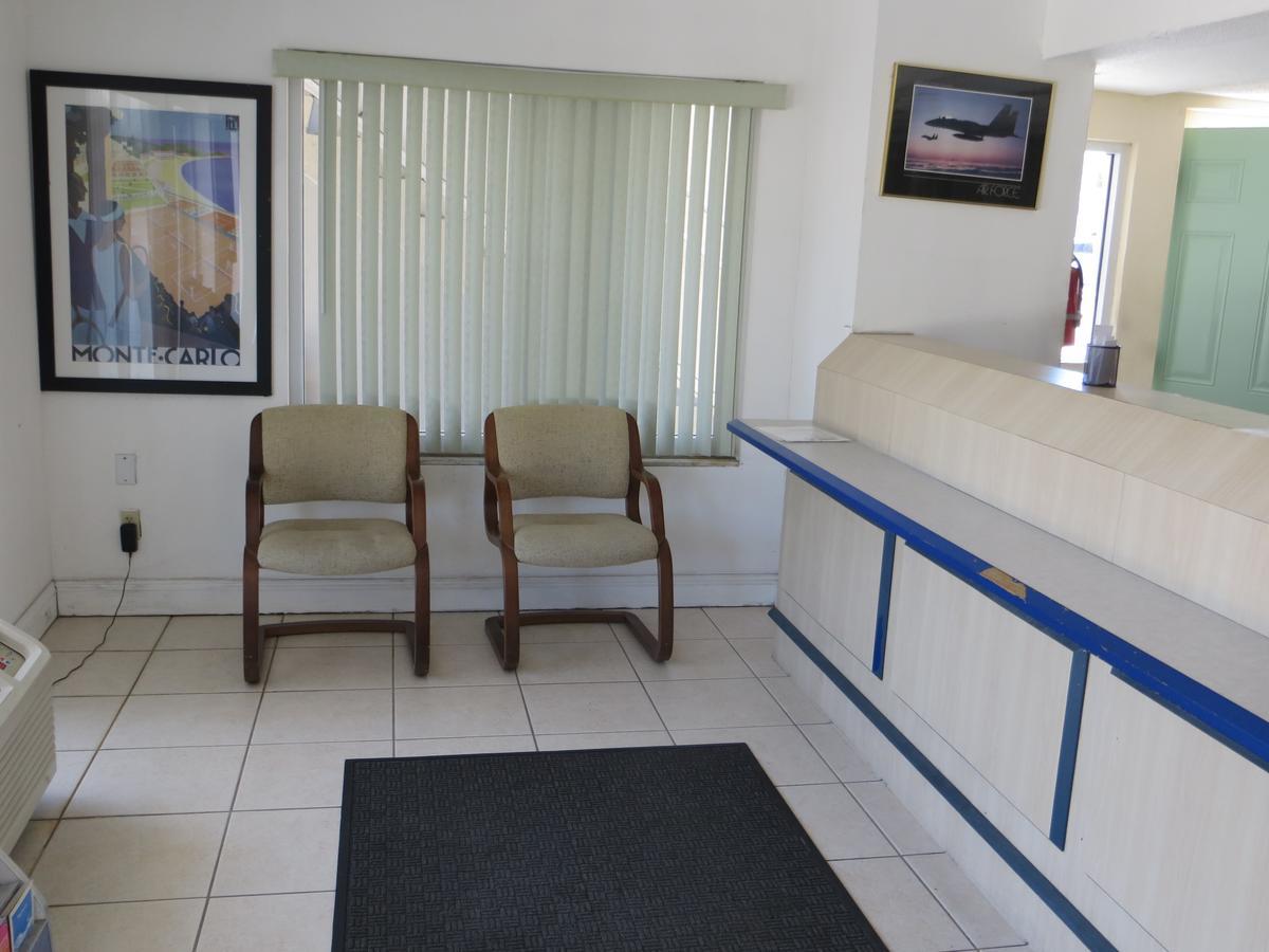 Budget Inn Cocoa Luaran gambar